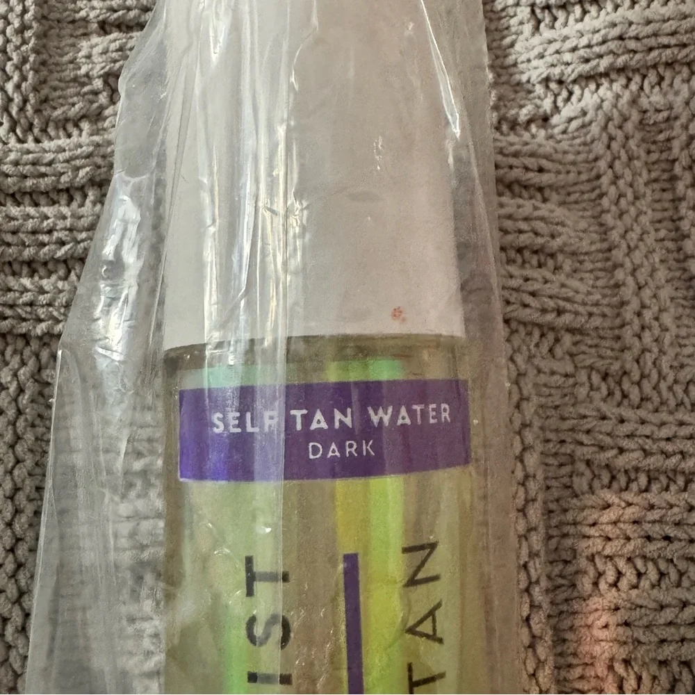 Tanologist Express Self Tan Water in the Dark Shade